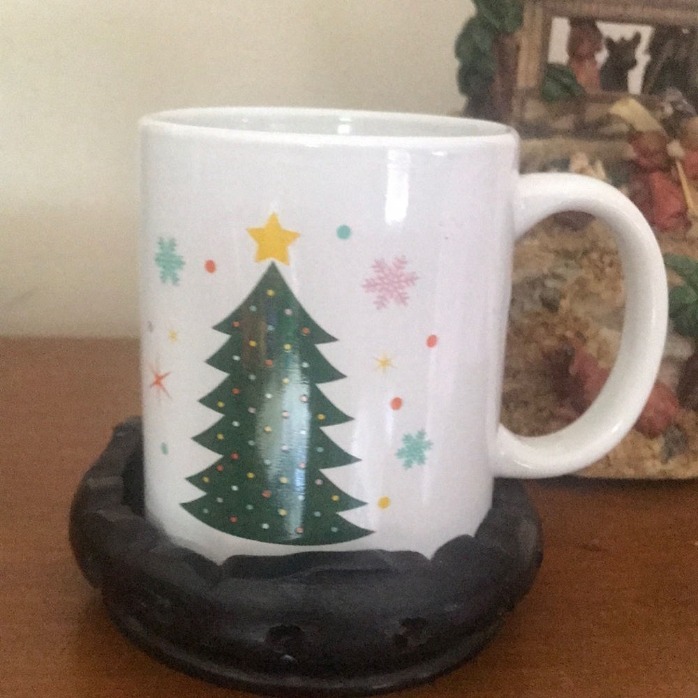 Rare Vintage 1940’s Cherry Wood mug holder